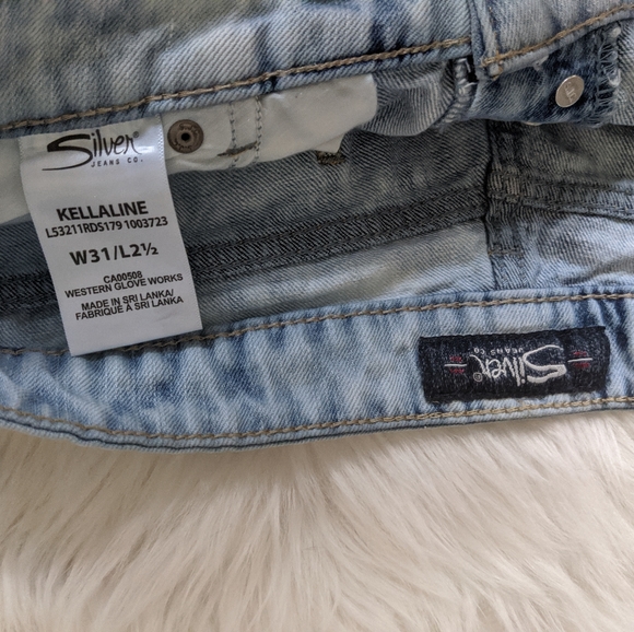🔴SOLD🔴 Silver Jeans Shorts Kellaline 31W - Picture 2 of 8